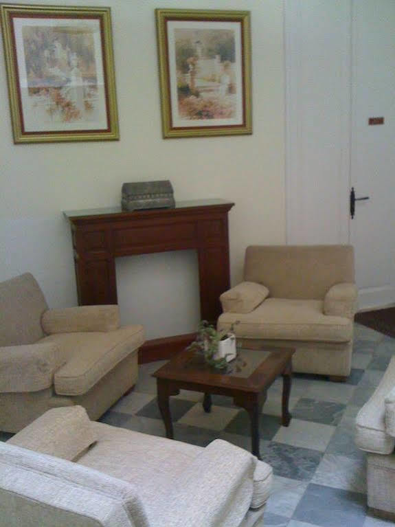 Nuevo Hotel